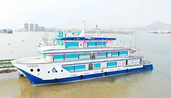 China’s First Hydrogen Fuel Cell Powered Boat  Successfully Launched in Guangdong