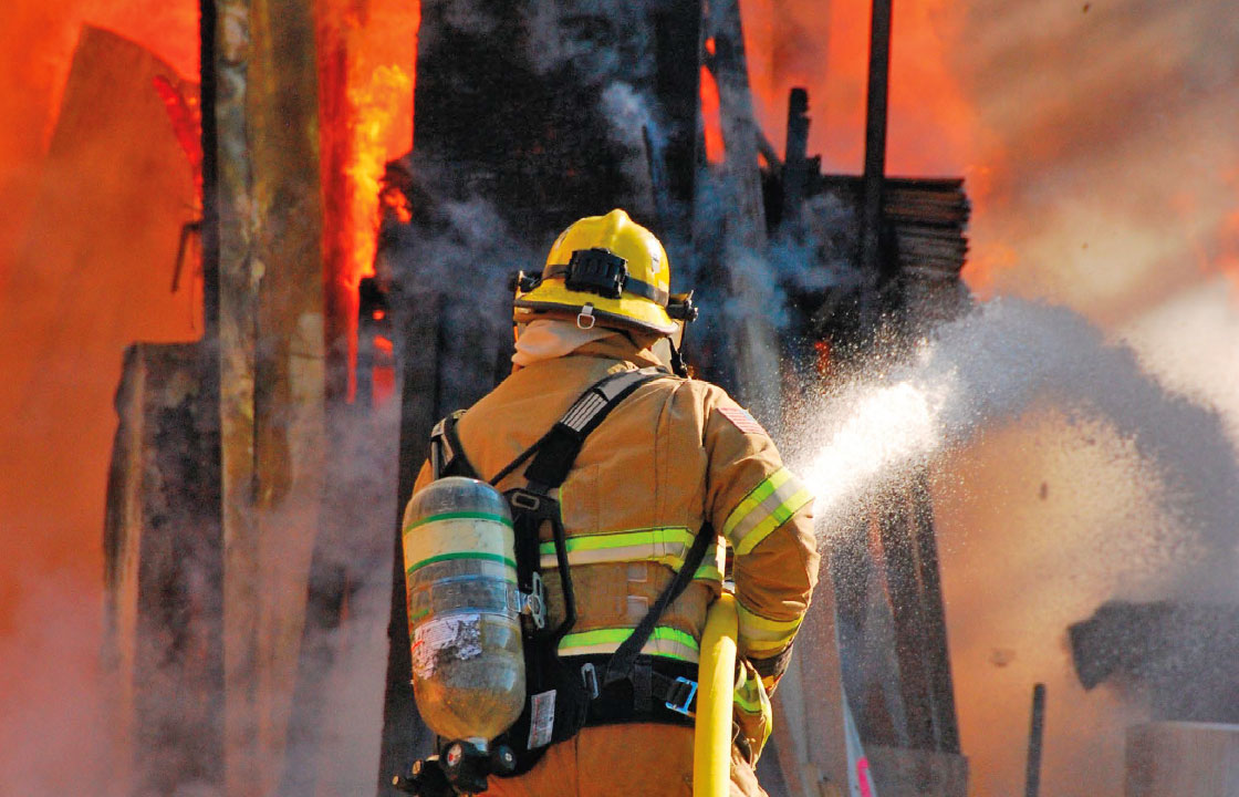 Fireman’s Outfits Onboard Ships: Essential Gear for Maritime Safety