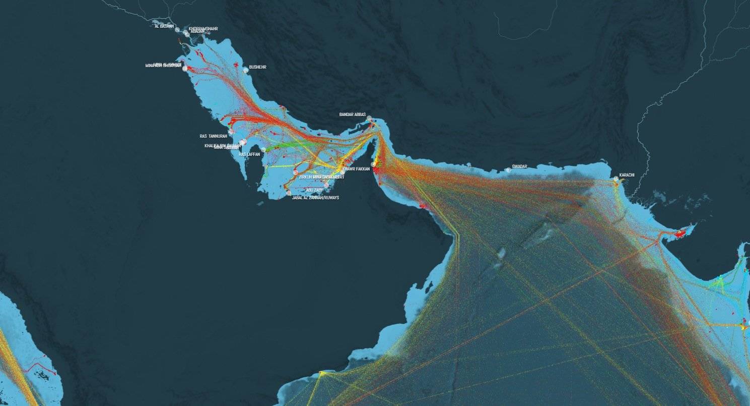 How Persian Gulf Ports Shape International Shipping Routes