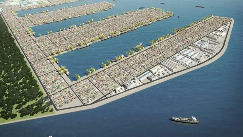 PSA Singapore accelerates construction of Tuas mega-hub: four new berths due in 2026