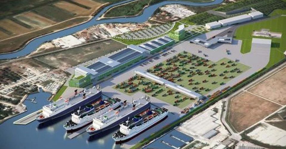 Venice, new landing place for cruise ships at Darsena Sud